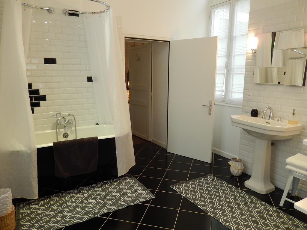 Maison Bossoreil Bed and Breakfast Angers Esterno foto