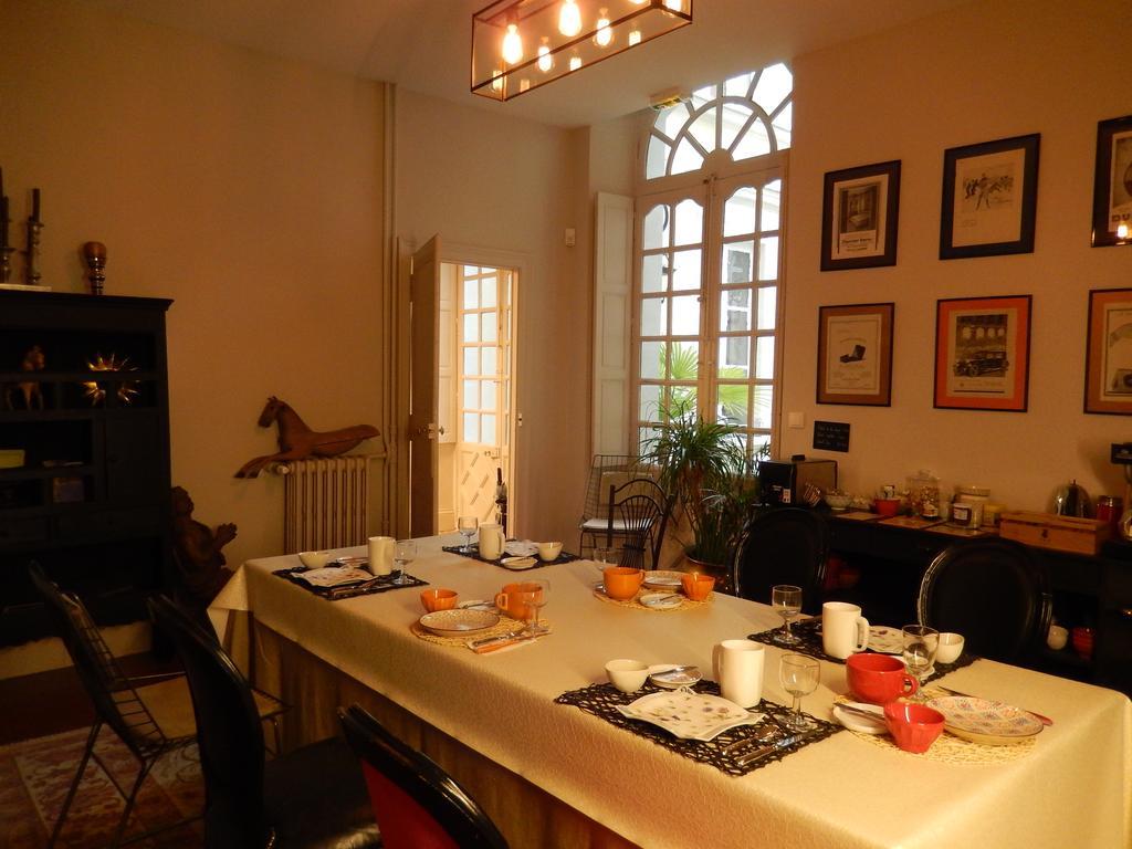 Maison Bossoreil Bed and Breakfast Angers Esterno foto